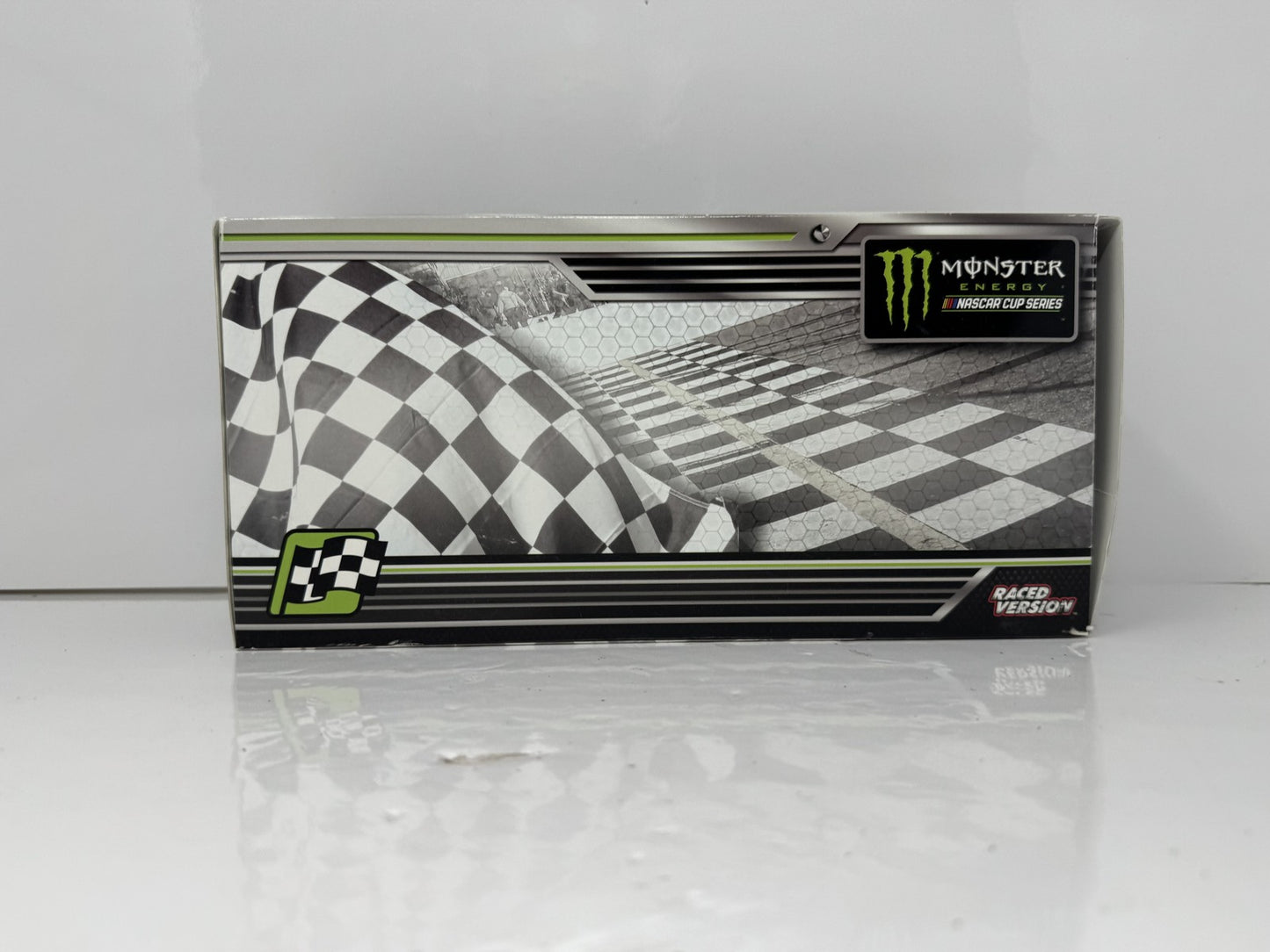 Lionel NASCAR Martin Truex Jr. #78 Big A Kentucky Raced Win 2018 1:24 Diecast