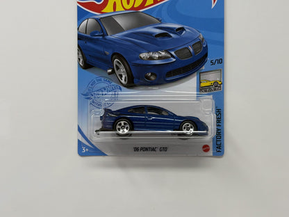 Hot Wheels Factory Fresh 2006 Pontiac GTO 1:64 Diecast Blue