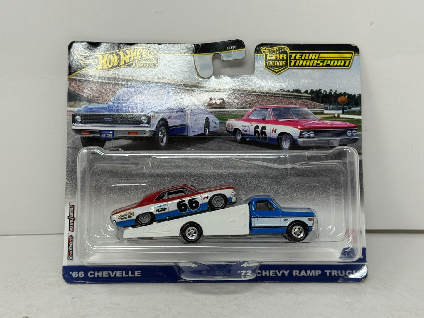 Hot Wheels Premium Team Transport #64 1966 Chevelle & Ramp Truck 1:64 Diecast