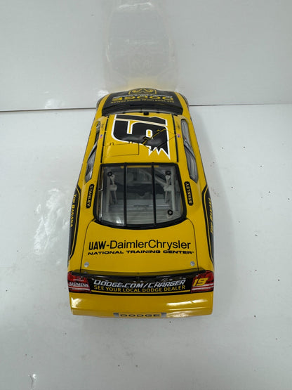 Action NASCAR Jeremy Mayfield #19 Bud Shootout 2005 Dodge Charger 1:24 Diecast