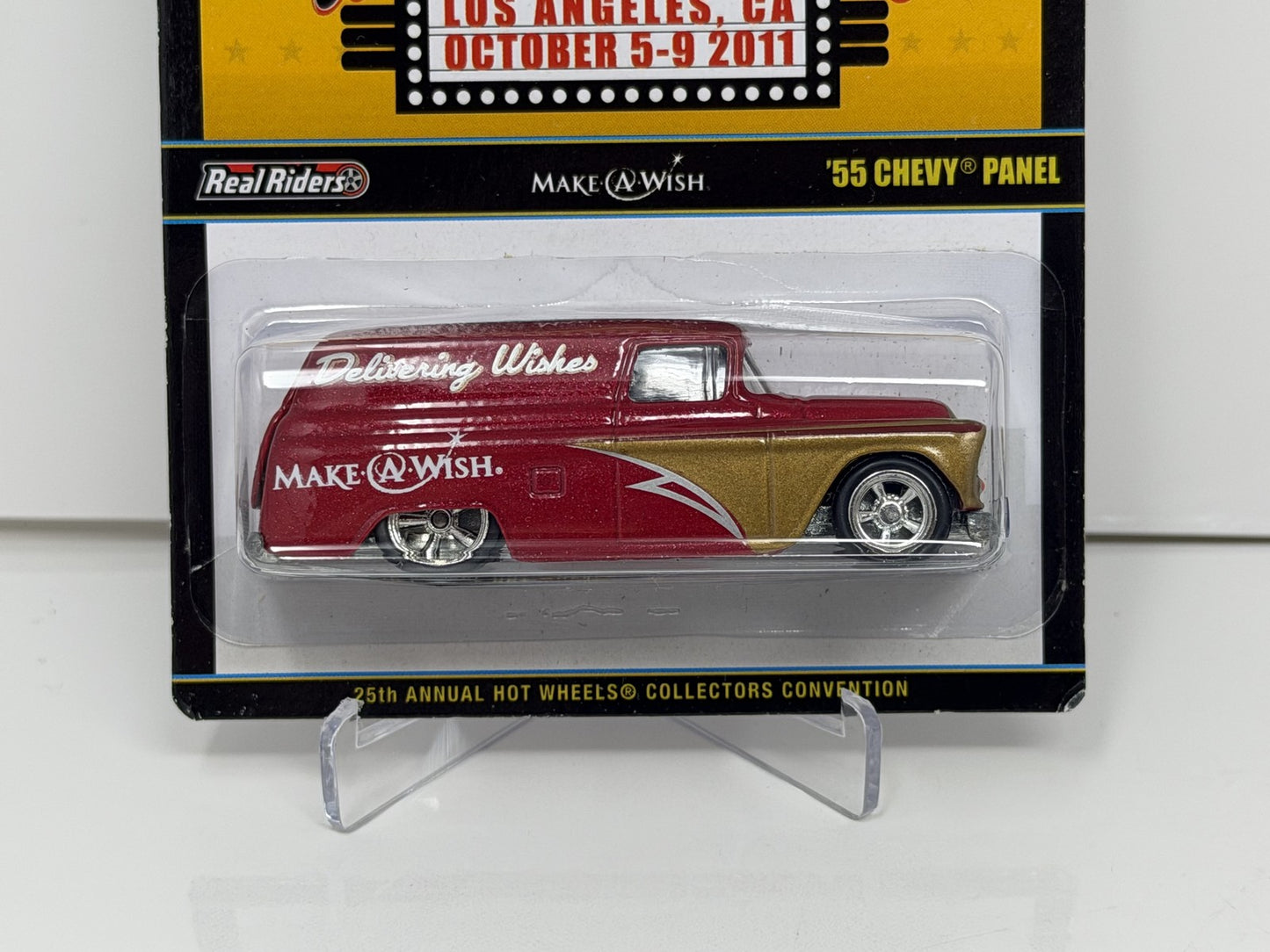Hot Wheels 2011 25th Collectors Convention 1955 Chevy Panel 1:64 Diecast AUTO'd