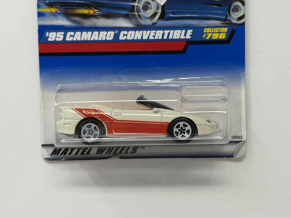 Hot Wheels 1995 Chevrolet Camaro Convertible Collector #796 1:64 Diecast White