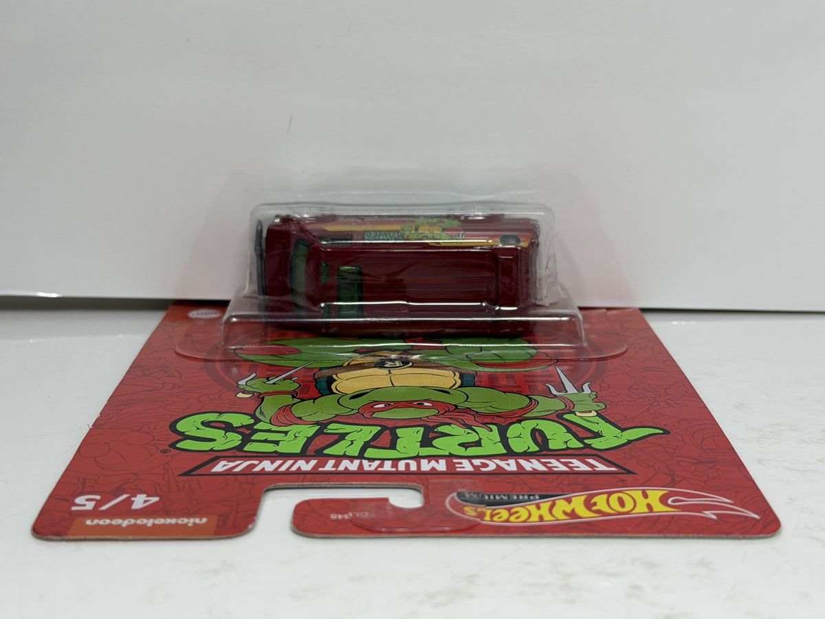 Hot Wheels Teenage Mutant Ninja Turtles Raphael GMC Panel Van 1:64 Diecast