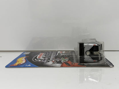 Hot Wheels Penske Auto Center VW Volkswagen Drag Bus 1:64 Diecast