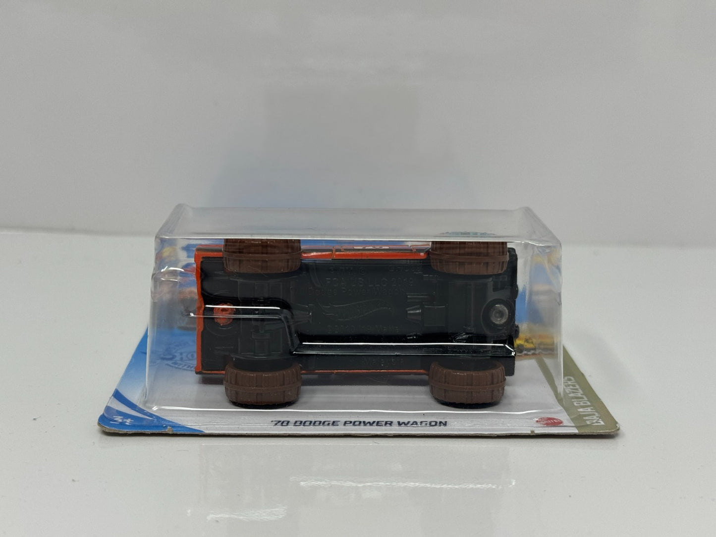 Hot Wheels Baja Blazers 1970 Dodge Power Wagon 1:64 Diecast