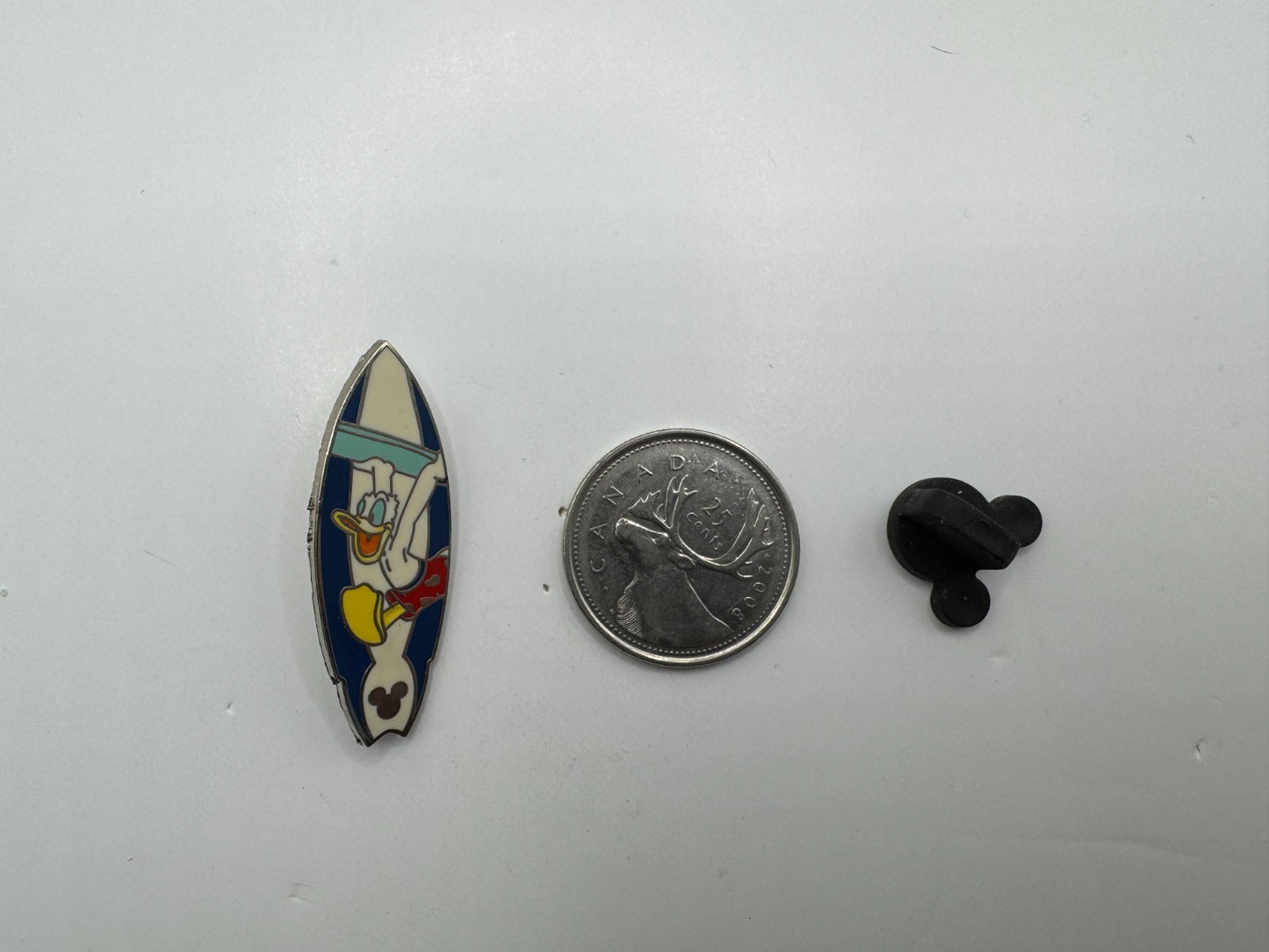 WDW Disney Donald Duck Surfboard Cast Lanyard Series Trading Pin DC2S10