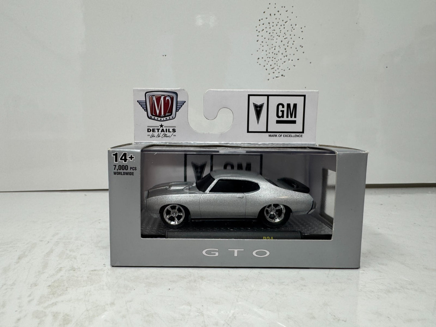 M2 Machines Ground Pounders 1969 Pontiac GTO 1:64 Diecast