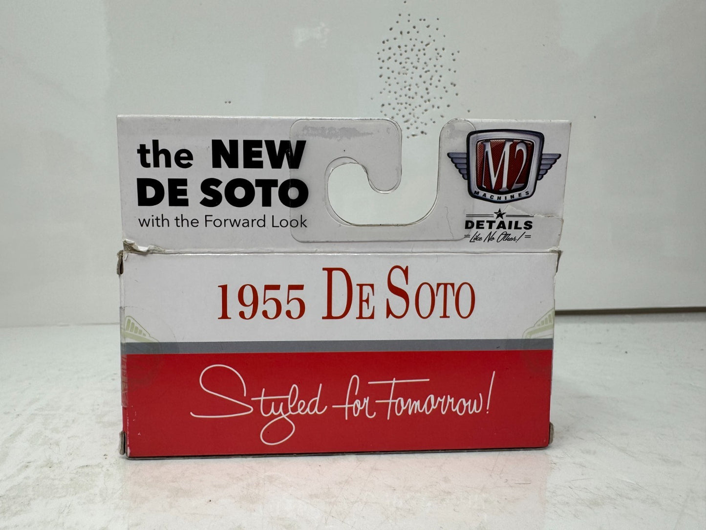 M2 Machines Auto-Thentics 1955 DeSoto Fireflite 1:64 Diecast