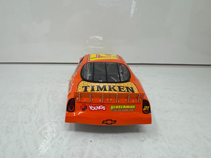 Action Nascar #21 Kevin Harvick Reese's Dealer Exclusive 2003 Chevy 1:24 Diecast