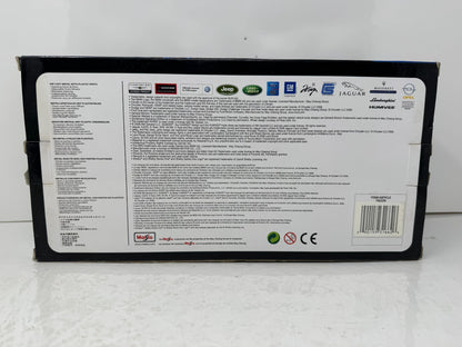 Maisto Special Edition Jeep Wrangler Sahara 1:18 Diecast Maroon Car