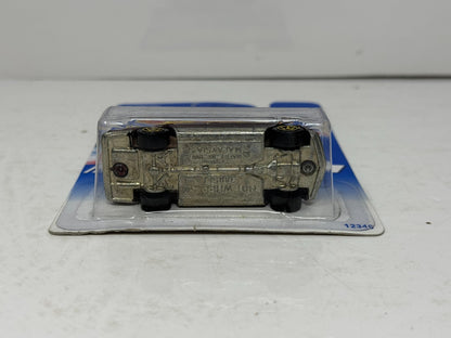 Hot Wheels Mercedes 380 SEL 1:64 Diecast V3