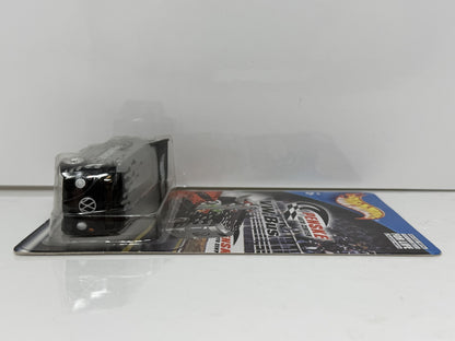 Hot Wheels Penske Auto Center VW Volkswagen Drag Bus 1:64 Diecast