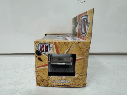 M2 Machines 1957 Dodge Custom Royal Lancer Rally Historico 1:64 Diecast