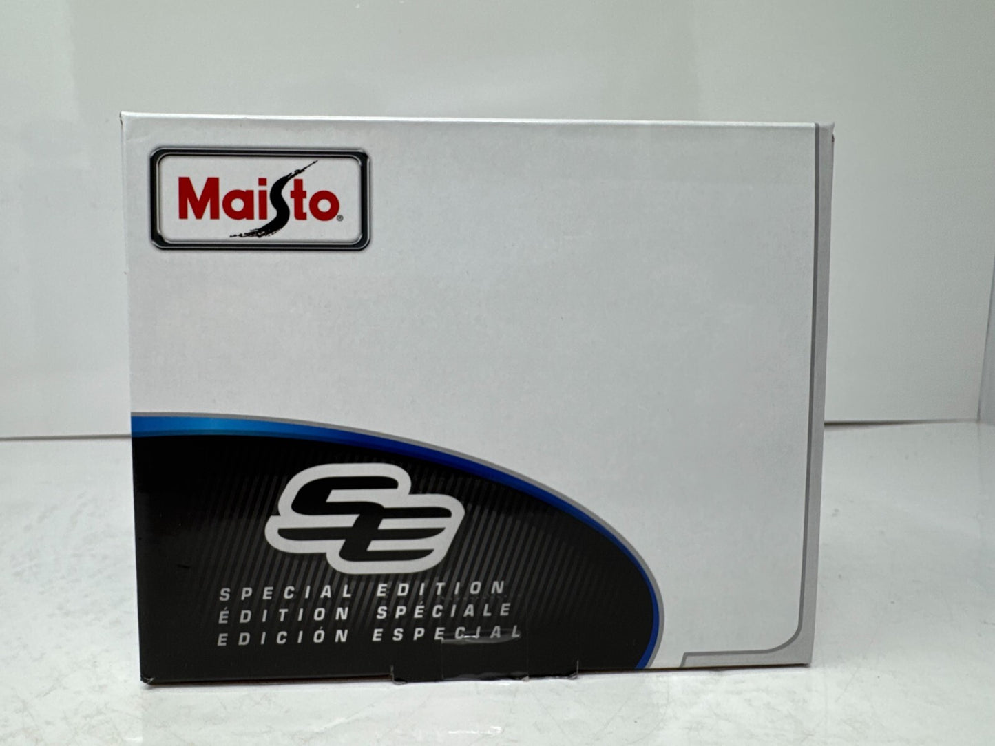 Maisto Ferrari 296 GTB Special Edition 1:18 Diecast