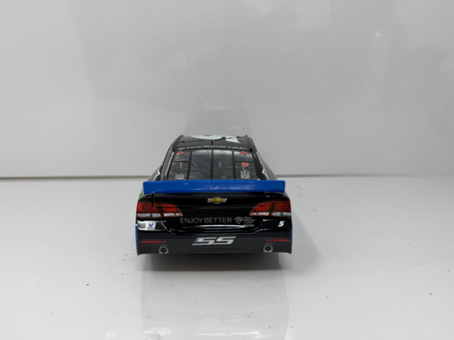 Lionel NASCAR Kasey Kahne #5 Time Warner Cable 2014 Chevrolet SS 1:24 Diecast