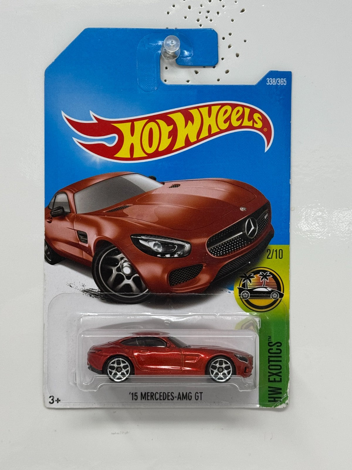 Hot Wheels Exotics 2015 Mercedes-AMG GT 1:64 Diecast Red