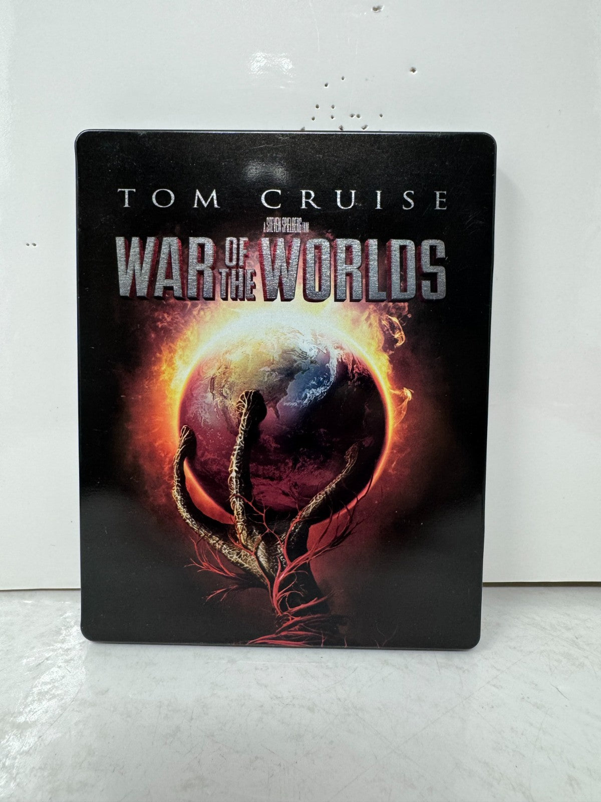 War of the Worlds (Blu-ray) Steelbook Tom Cruise Sci-Fi Good Condition!!!