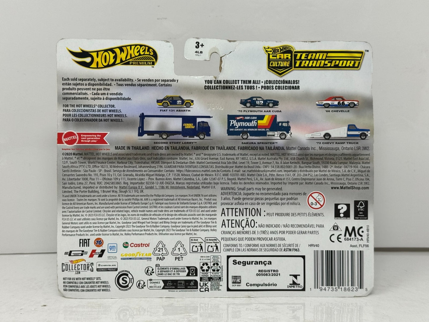 Hot Wheels Premium Team Transport #64 1966 Chevelle & Ramp Truck 1:64 Diecast