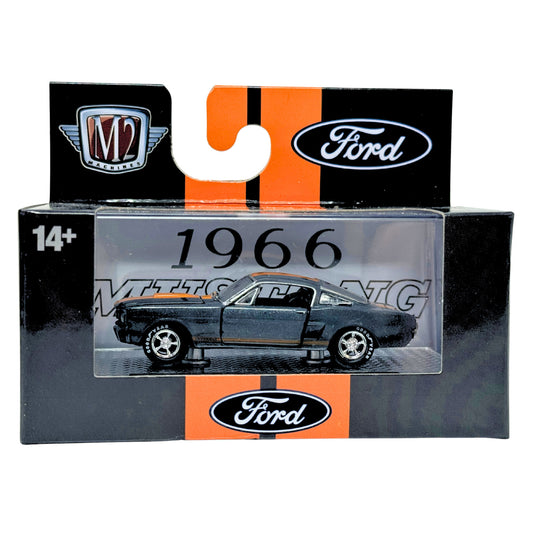 M2 Machines 1966 Ford Mustang 2+2 1:64 Diecast