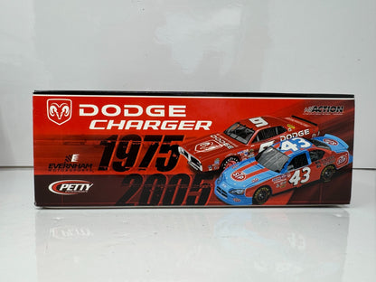 Action NASCAR Richard Petty #43 & Kasey Kahne #9 Dodge Dealers Swap 1:24 Diecast