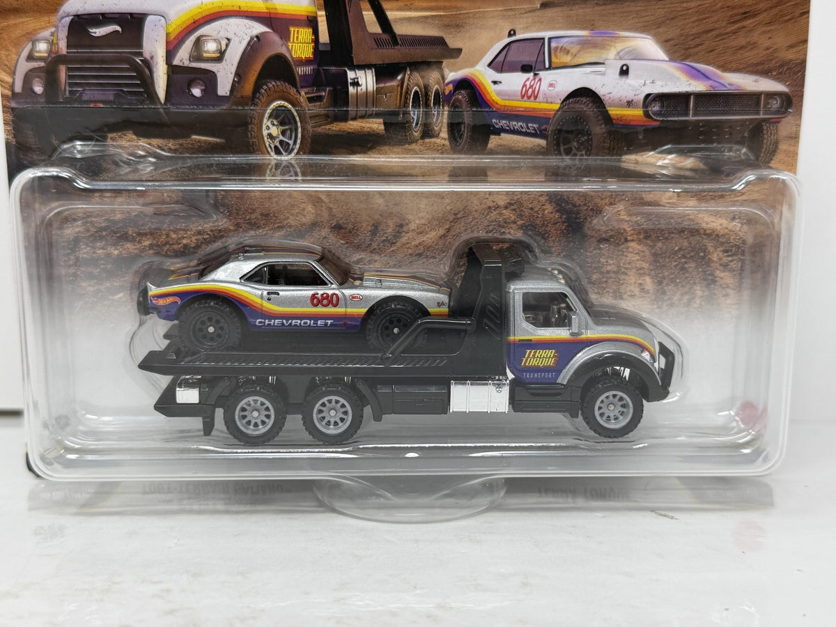 Hot Wheels Premium Team Transport #92 1967 Off-Road Camaro 1:64 Diecast