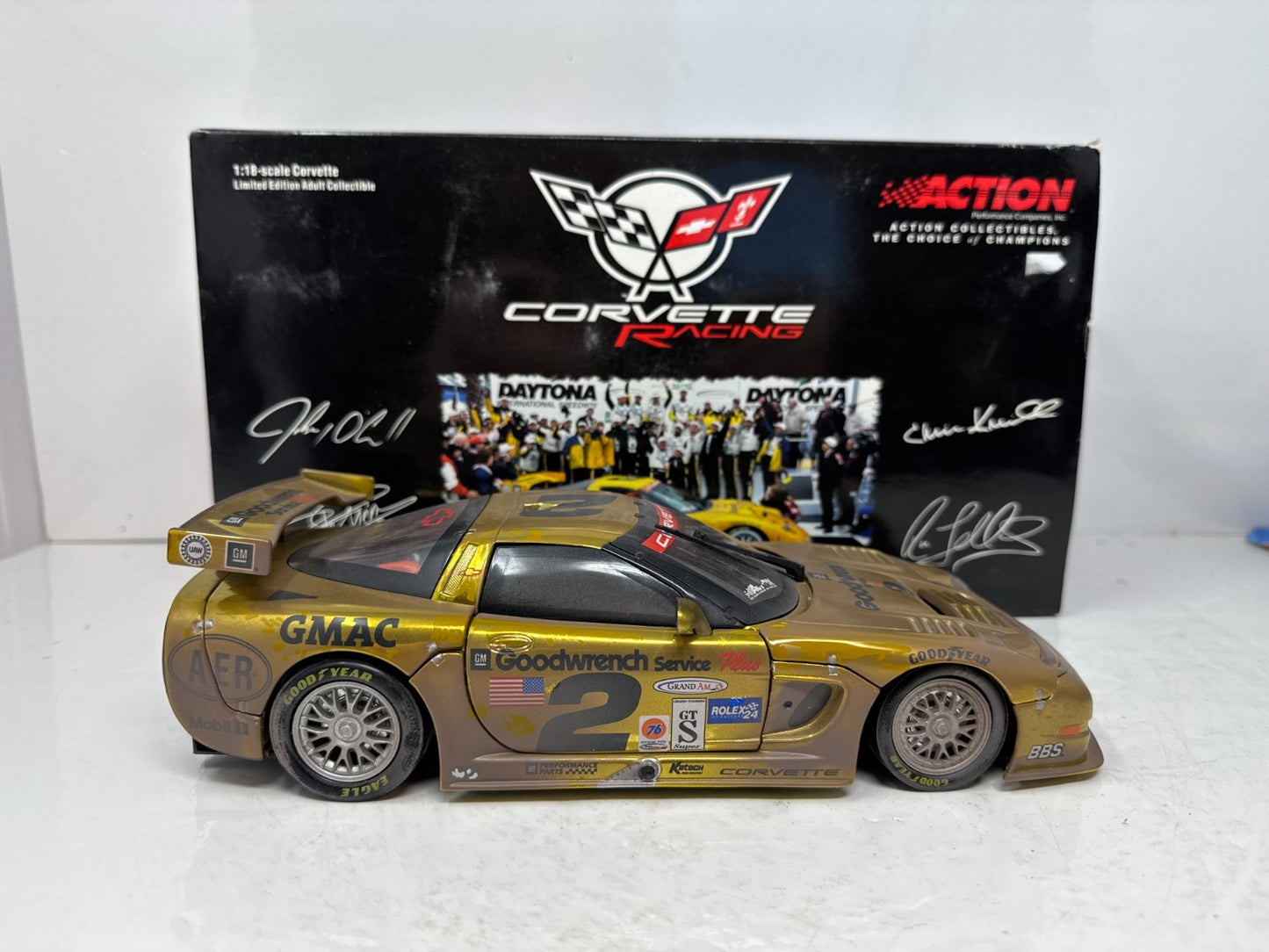 Action Racing #2 Ron Fellows GM 2001 Corvette C5R RACED VERSION 1:18 Diecast