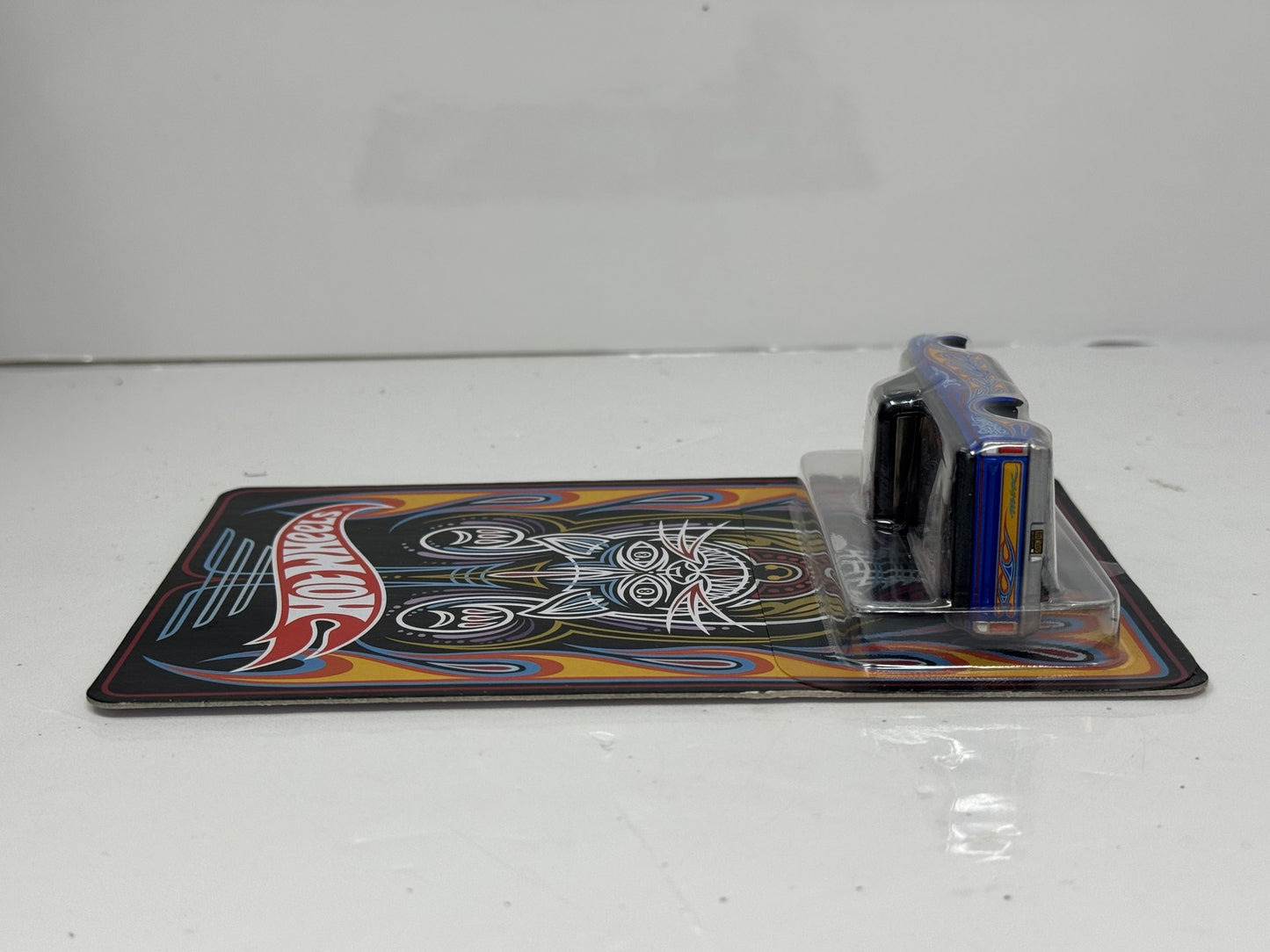 Hot Wheels 2021 Japan Convention 1969 Chevrolet C-10 1:64 Diecast