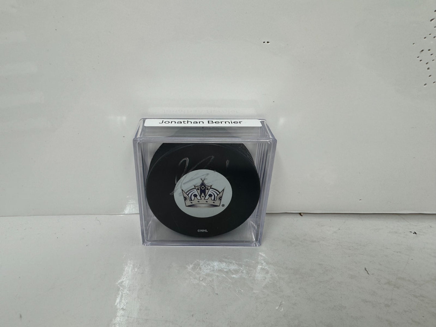 Jonathan Bernier Los Angeles Kings Signed NHL Autograph Puck Silver Auto