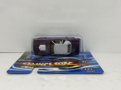 Hot Wheels Treasure Hunt 1970 Plymouth Barracuda 1:64 Diecast Real Riders