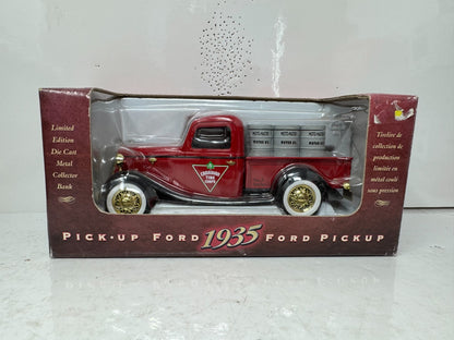 Liberty Classics Canadian Tire 1935 Ford Pickup BANK 1:24 Diecast