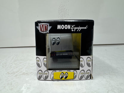 M2 Auto-Haulers Ford C-950 & 1966 Ford Mustang Mooneyes CHASE 1:64 Diecast