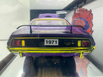 M2 Machines 1971 Plymouth Cuda 340 Rapid Transit CHASE 1:24 Diecast Gold Rims
