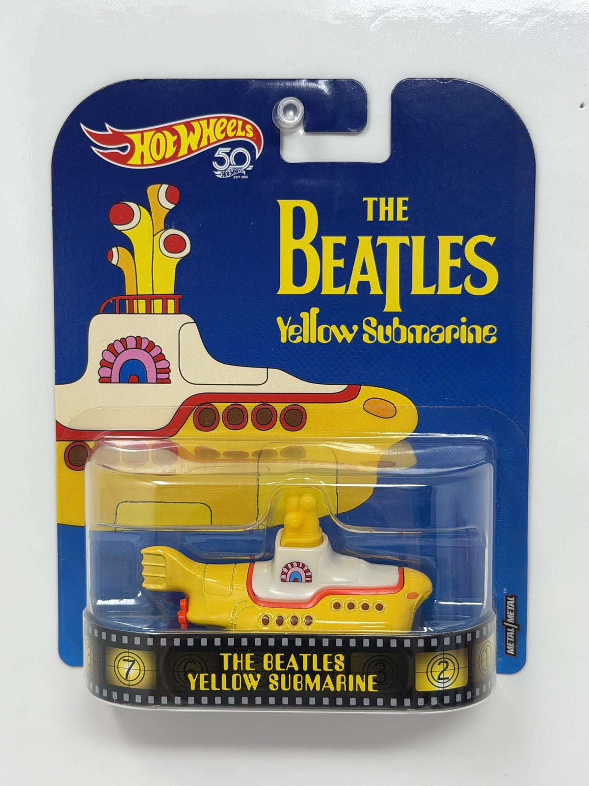 Hot Wheels Retro Entertainment The Beatles Yellow Submarine 1:64 Diecast
