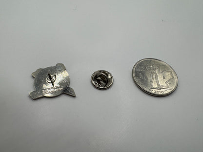 Tampa Bay Lightning NHL Hockey Team Lapel Pin UDT1