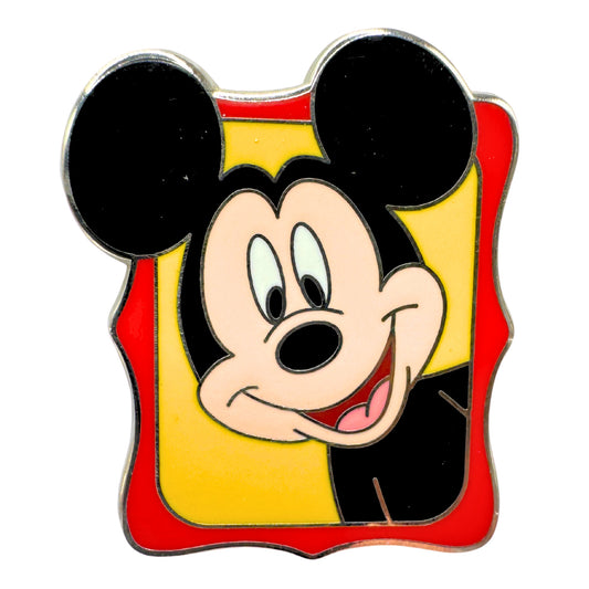 Disney Mickey Mouse Peeking Mickey & Friends Starter Trading Pin DC2S1