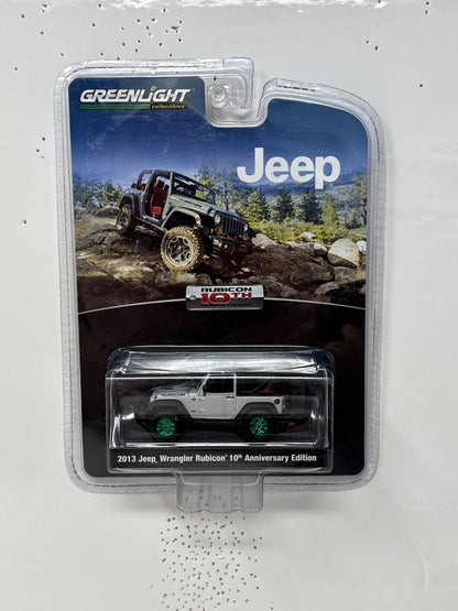 Greenlight Jeep 2013 Jeep Wrangler Rubicon 10th Anniversary CHASE 1:64 Diecast