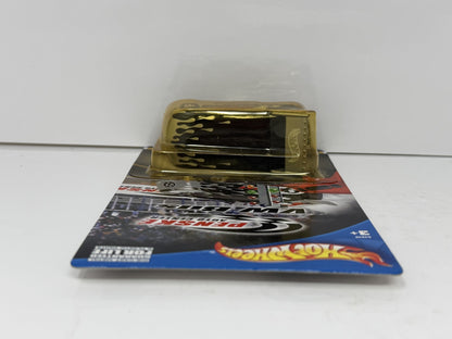 Hot Wheels Penske Auto Center Volkswagen Drag Bus 1:64 Diecast