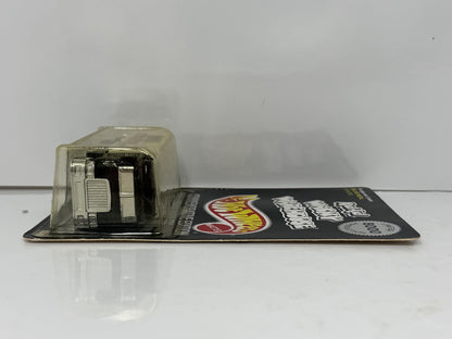 Hot Wheels Kool-Aid Wacky Warehouse Commemorative Hiway Hauler 1:64 Diecast