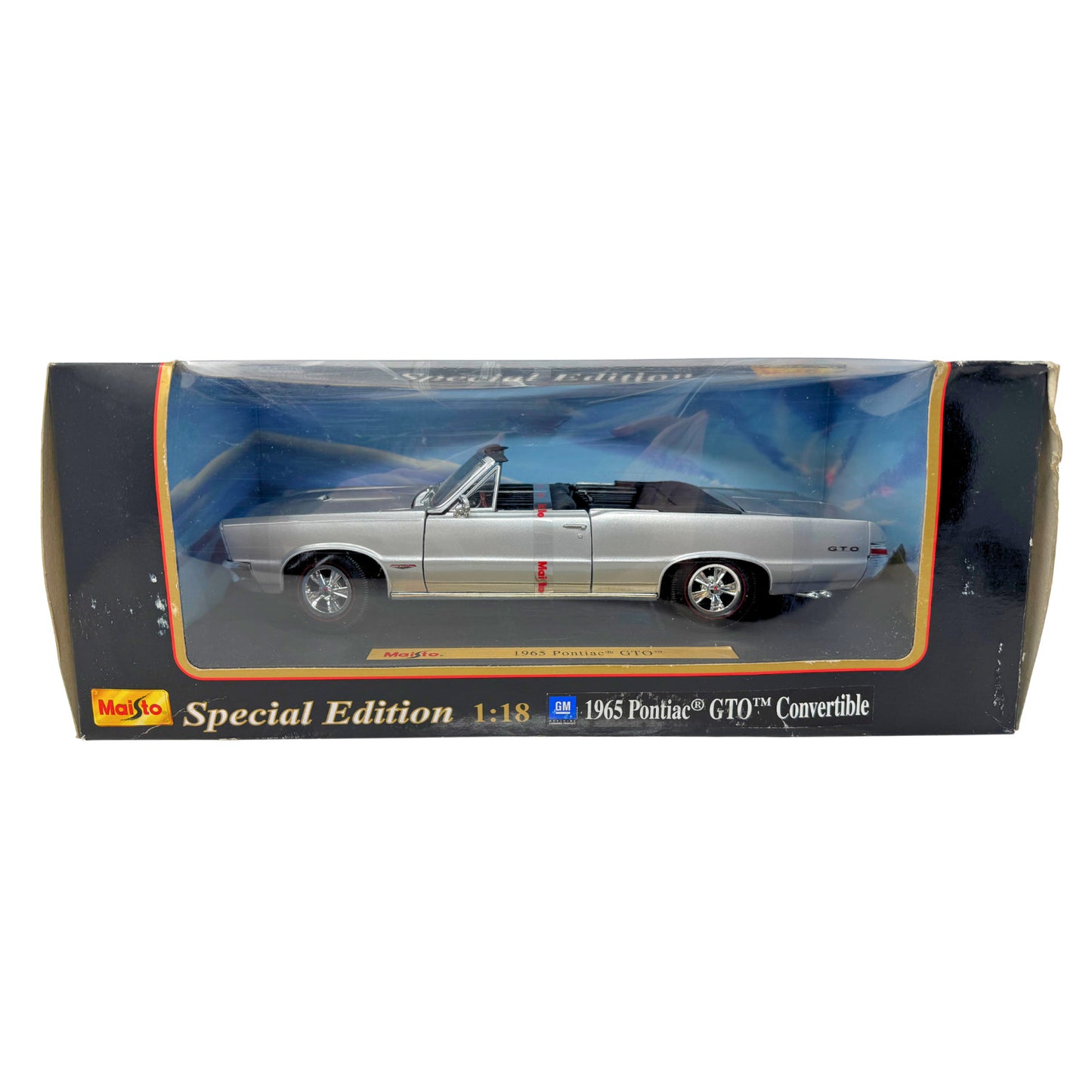Maisto 1965 Pontiac GTO Convertible Special Edition 1:18 Diecast