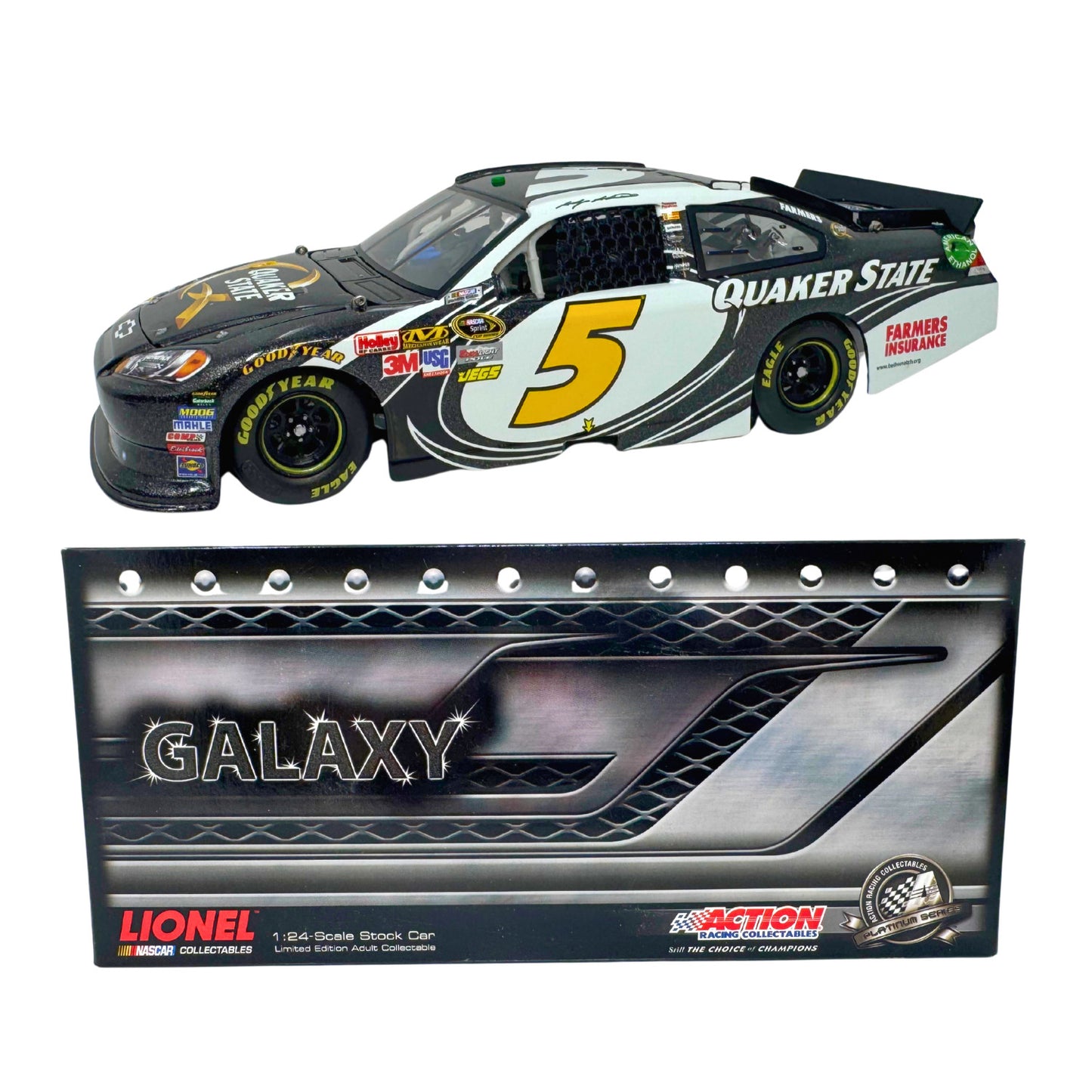 Lionel NASCAR Kasey Kahne #5 Quaker State Galaxy 2012 Chevy Impala 1:24 Diecast