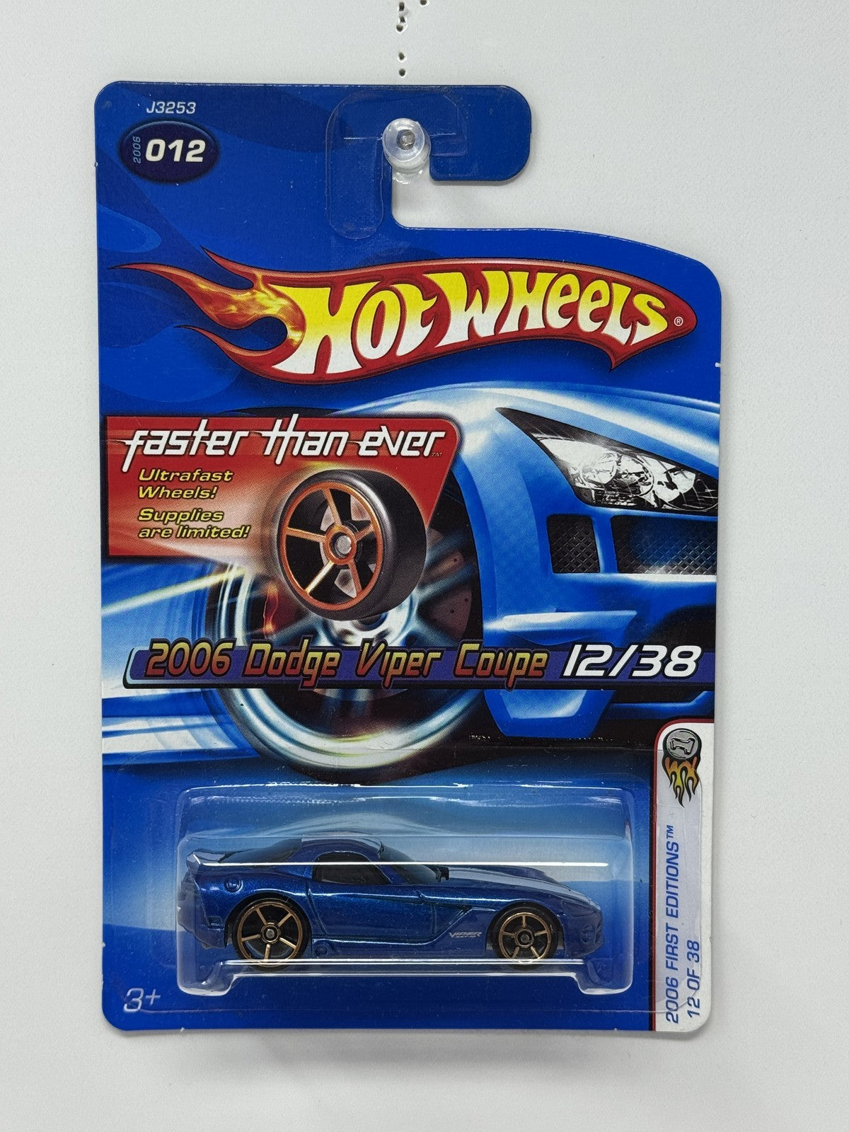 Hot Wheels First Editions Faster then Ever 2006 Dodge Viper Coupe 1:64 Diecast