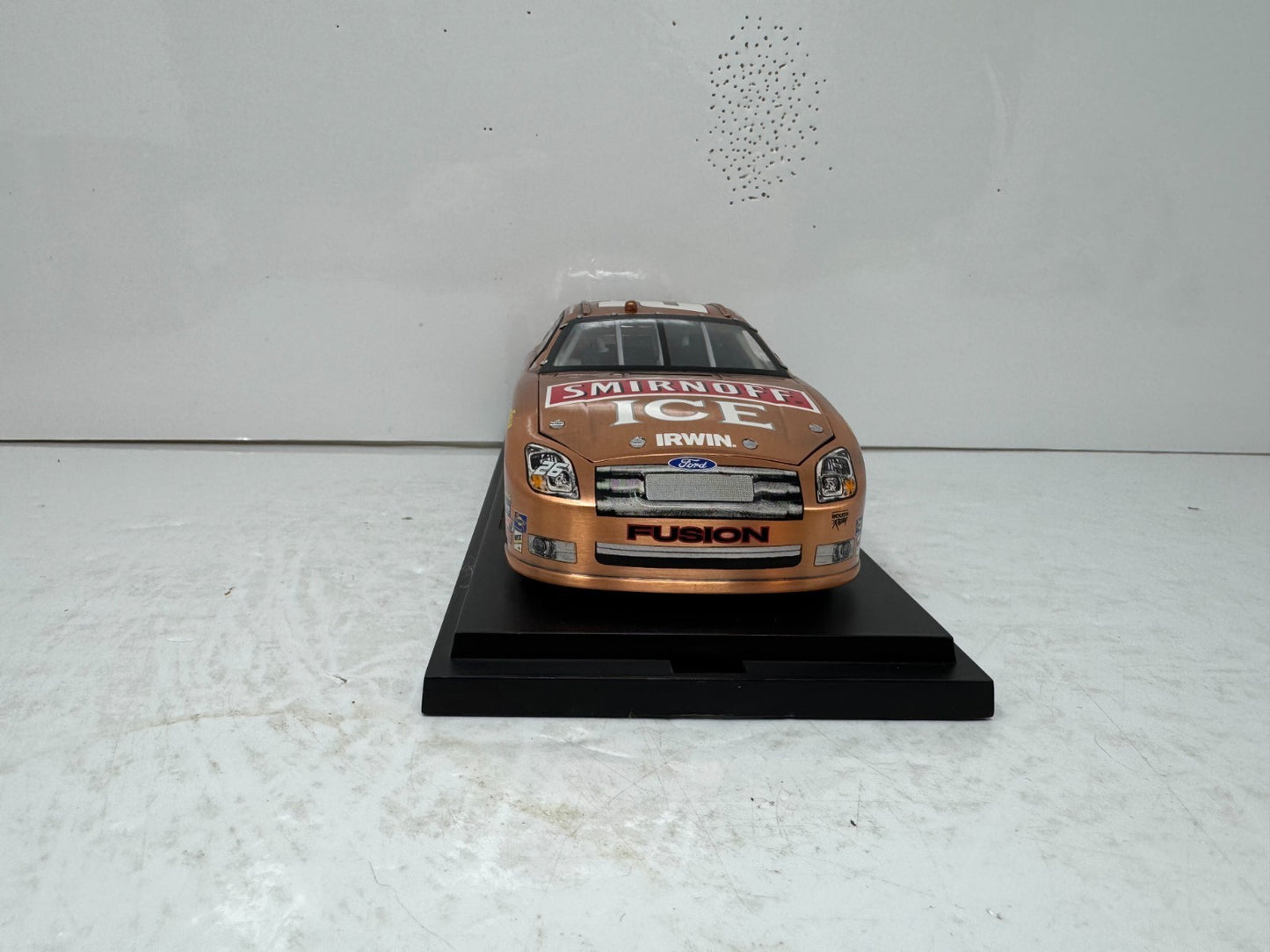 Team Caliber NASCAR #26 Jamie McMurray Smirnoff 2006 Ford Fusion 1:24 Diecast