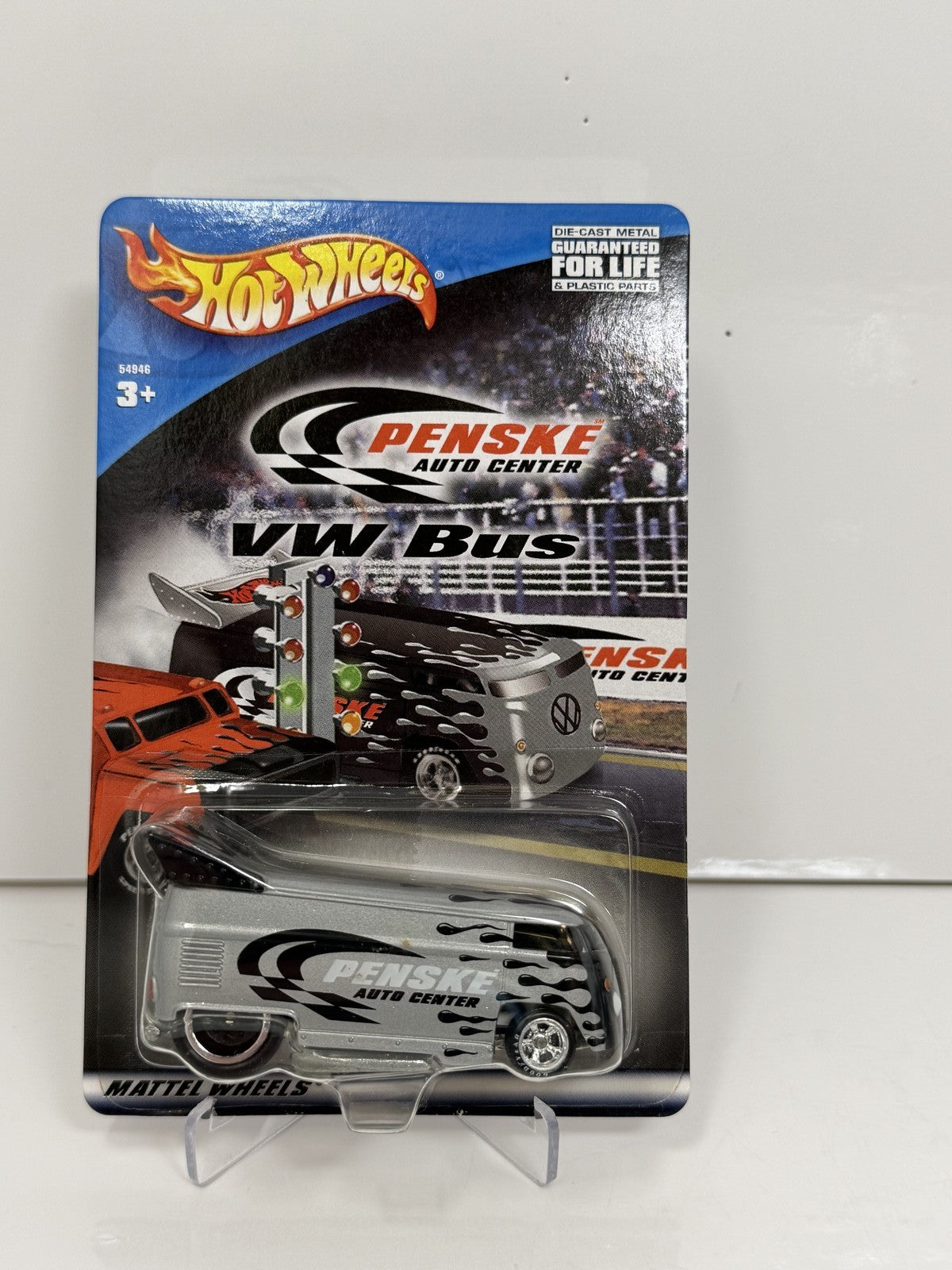 Hot Wheels Penske Auto Center VW Volkswagen Drag Bus 1:64 Diecast