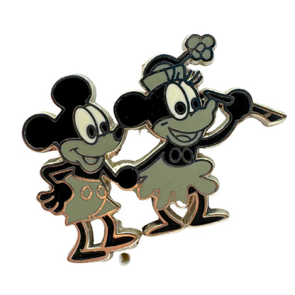 Disney Mickey and Minnie Plane Crazy Mickey Through The Years Trading Pin DC1S7