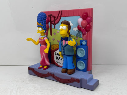 Simpsons World of Springfield High School Prom Set Playmates Diorama