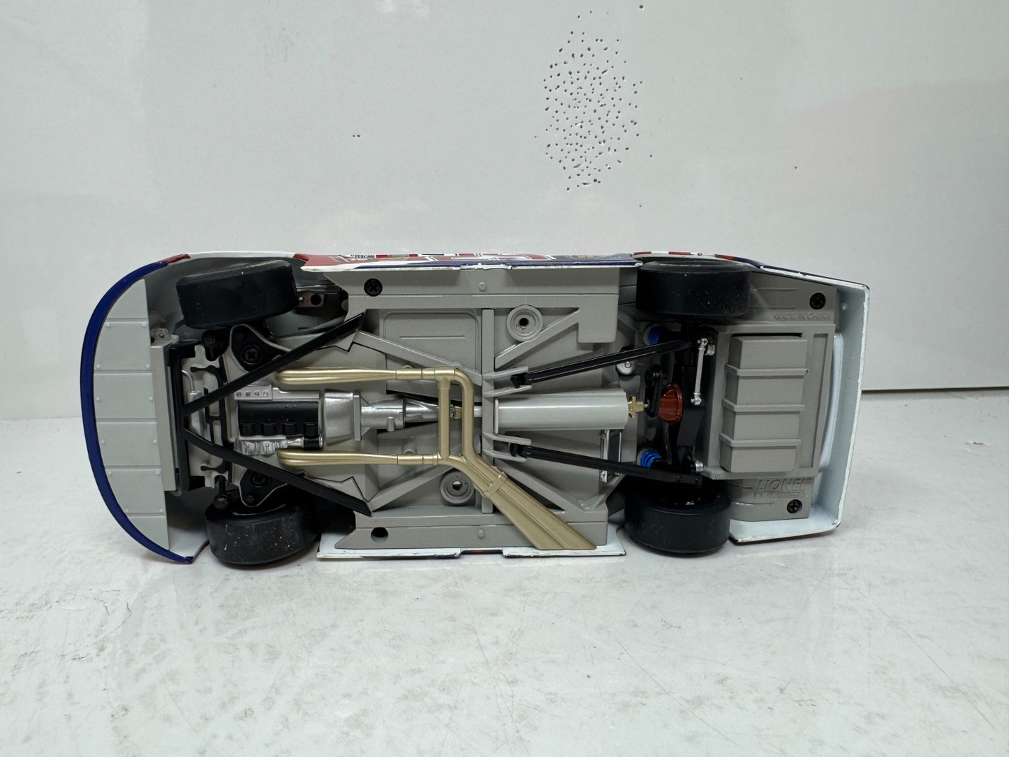 Lionel Nascar #29 Kevin Harvick Budweiser Salutes 2013 Chevy SS 124 Diecast