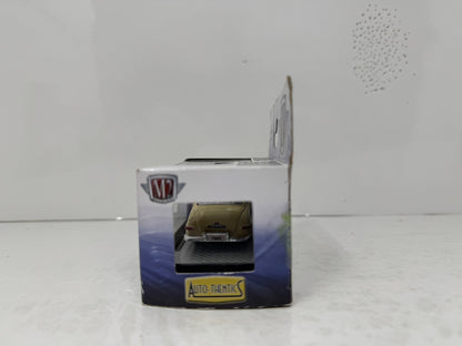 M2 Machines Auto Thentics 1949 Mercury Coupe 1:64 Diecast