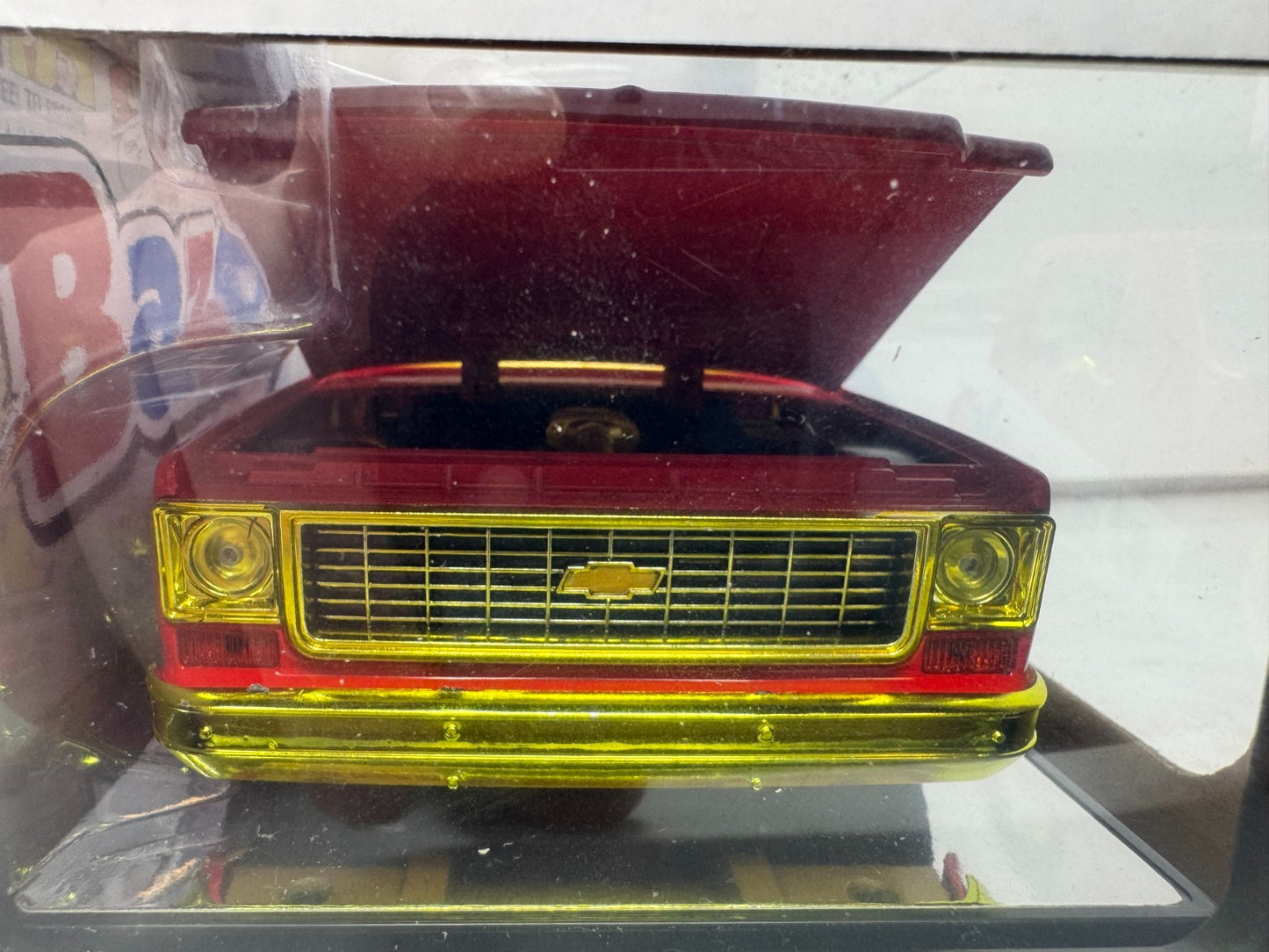 M2 Machines Bazooka 1973 Chevrolet Cheyenne 10 Squarebody CHASE 1:24 Diecast