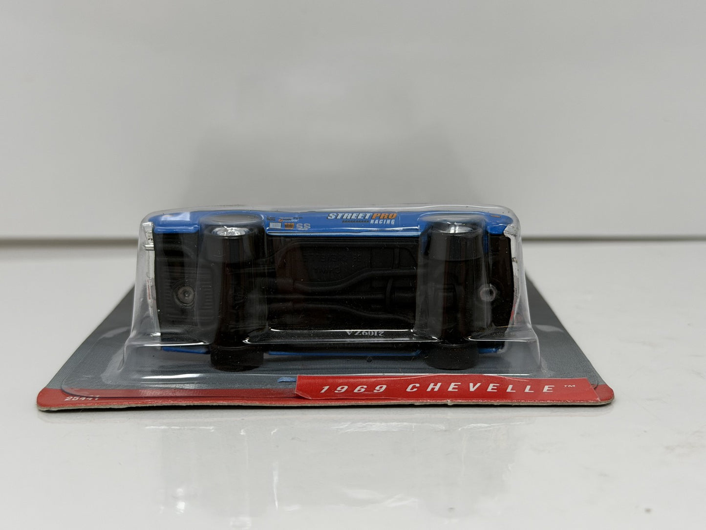 Hot Wheels 1999 13th Collectors Convention 1969 Chevelle 1:64 Diecast 1 of 5000