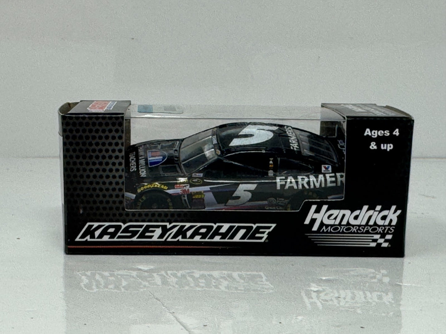Lionel NASCAR Kasey Kahne #5 Farmers Thank A Million Teachers 2014 1:64 Diecast